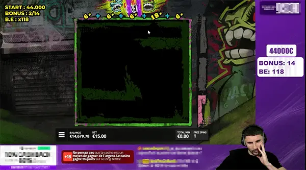 Bidule en train de jouer au casino en ligne